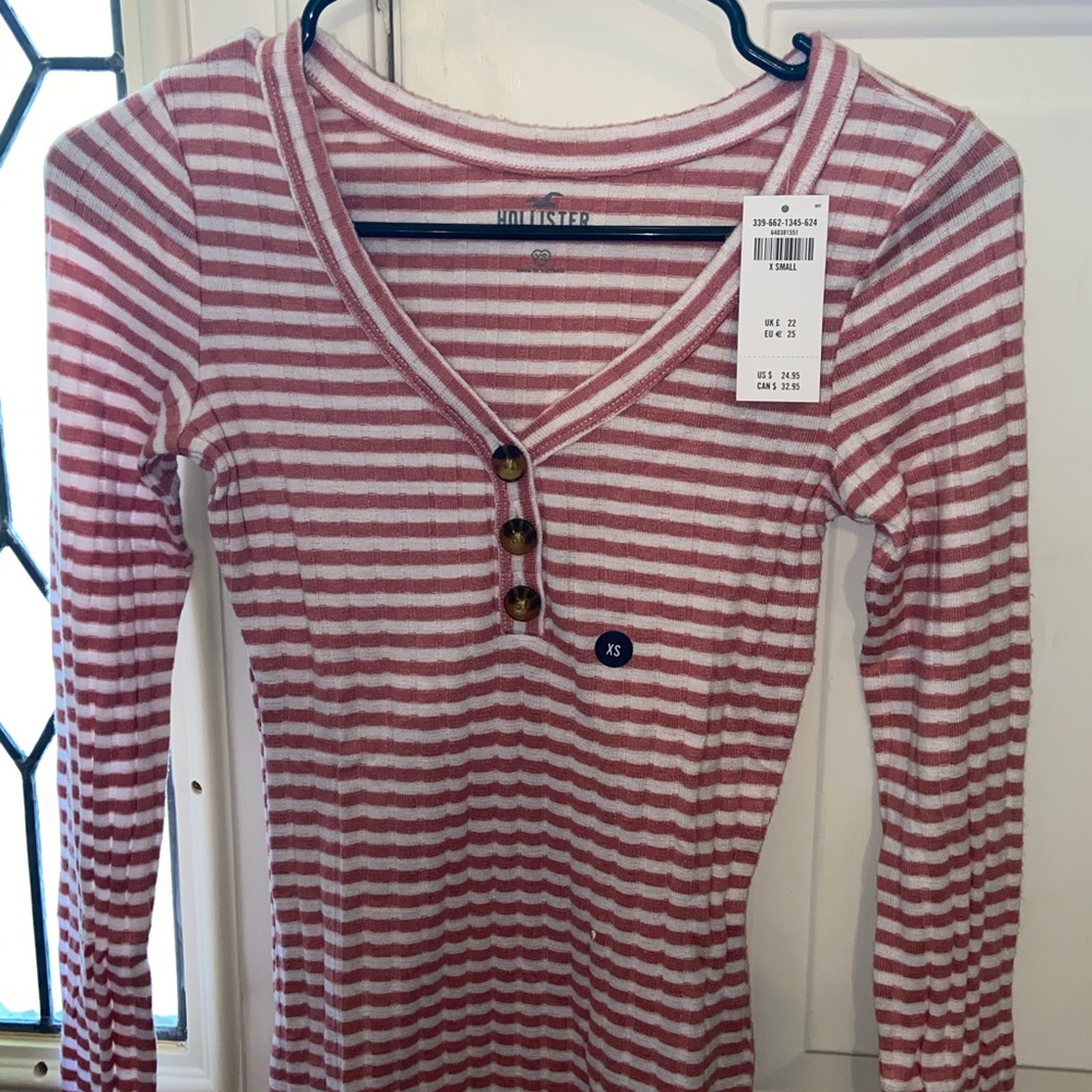 Holllister strip shirt